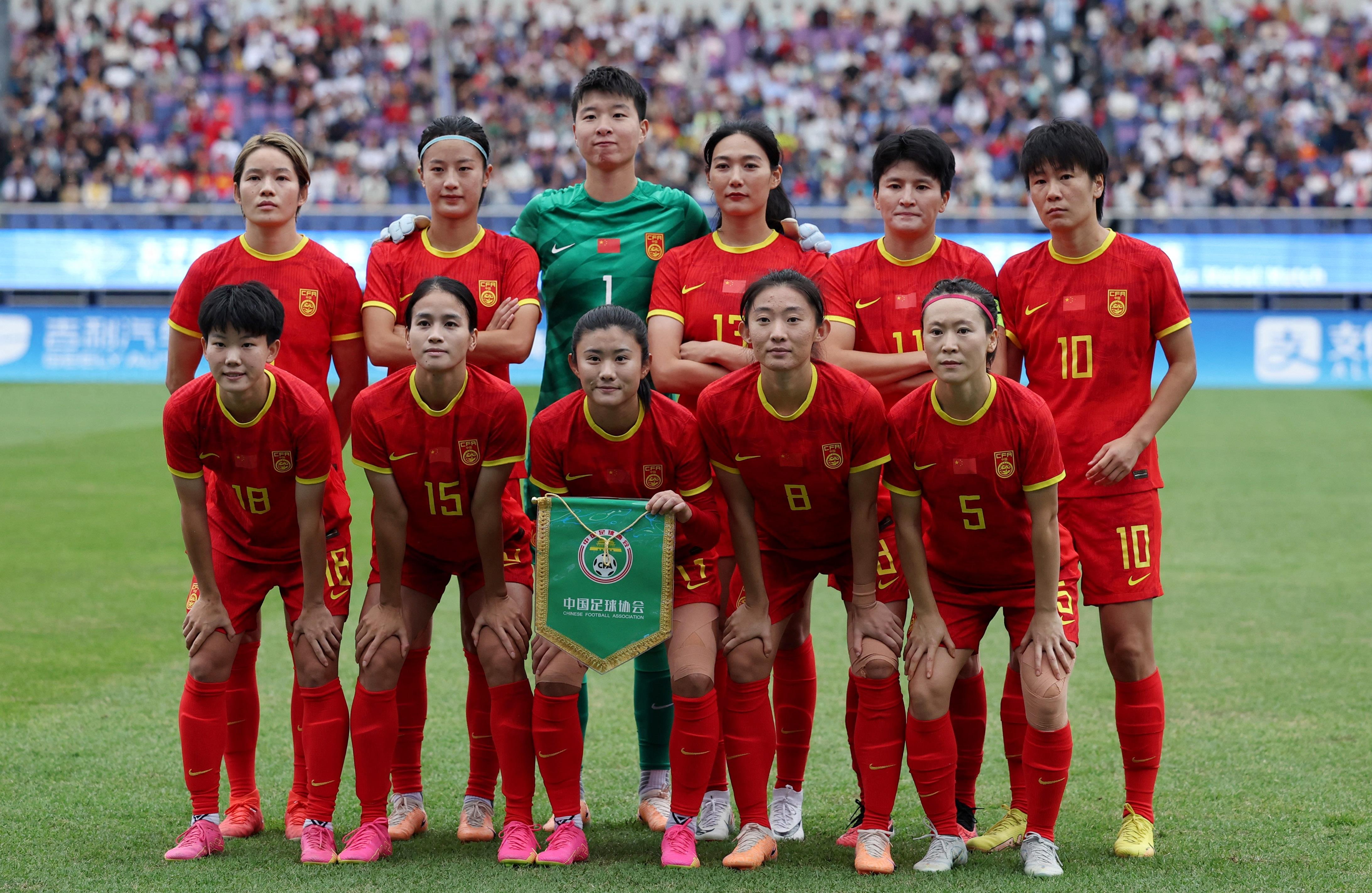 亚洲女足比赛中我国队表现亮眼